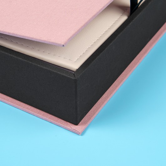 Boîte de conservation sur mesure – vue en angle