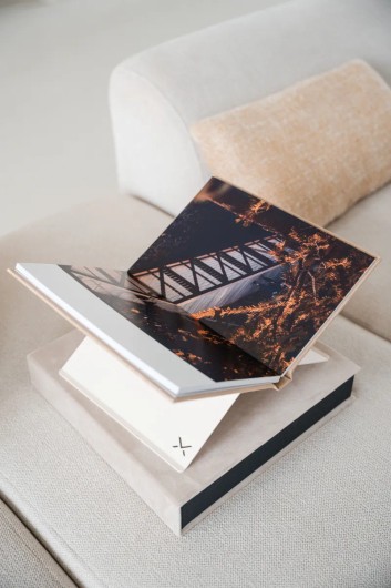 Koffietafelboek open met eigen beeld