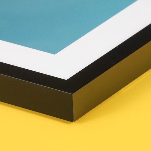 Zijaanzicht van een ingelijste Fine Art print met passe-partout