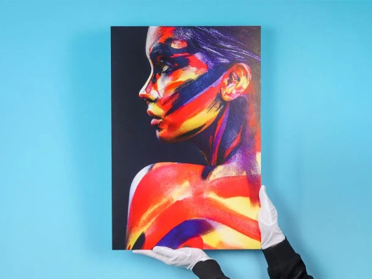 Fine-art print op aluminium dibond met matte finish en zichtbare papierstructuur