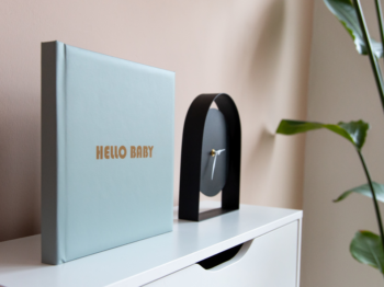 fotoboek-lasertekst-hellobaby-interieur